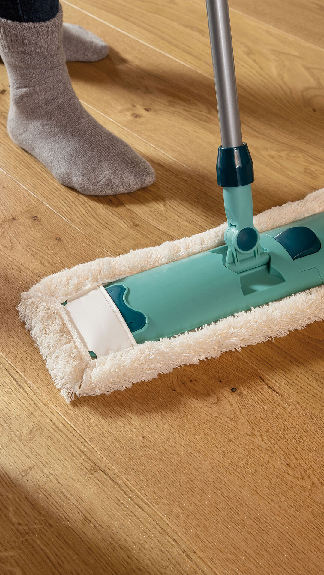 Pflegeleichte Böden Einfache Reinigung von Laminat und Co. durch nebelfeuchtes Wischen